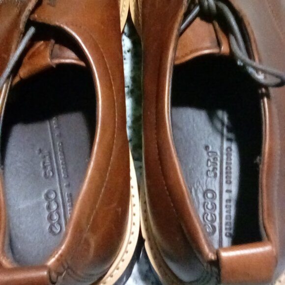 Ecco ST1 Hybrid Shoes. - Picture 5 of 8